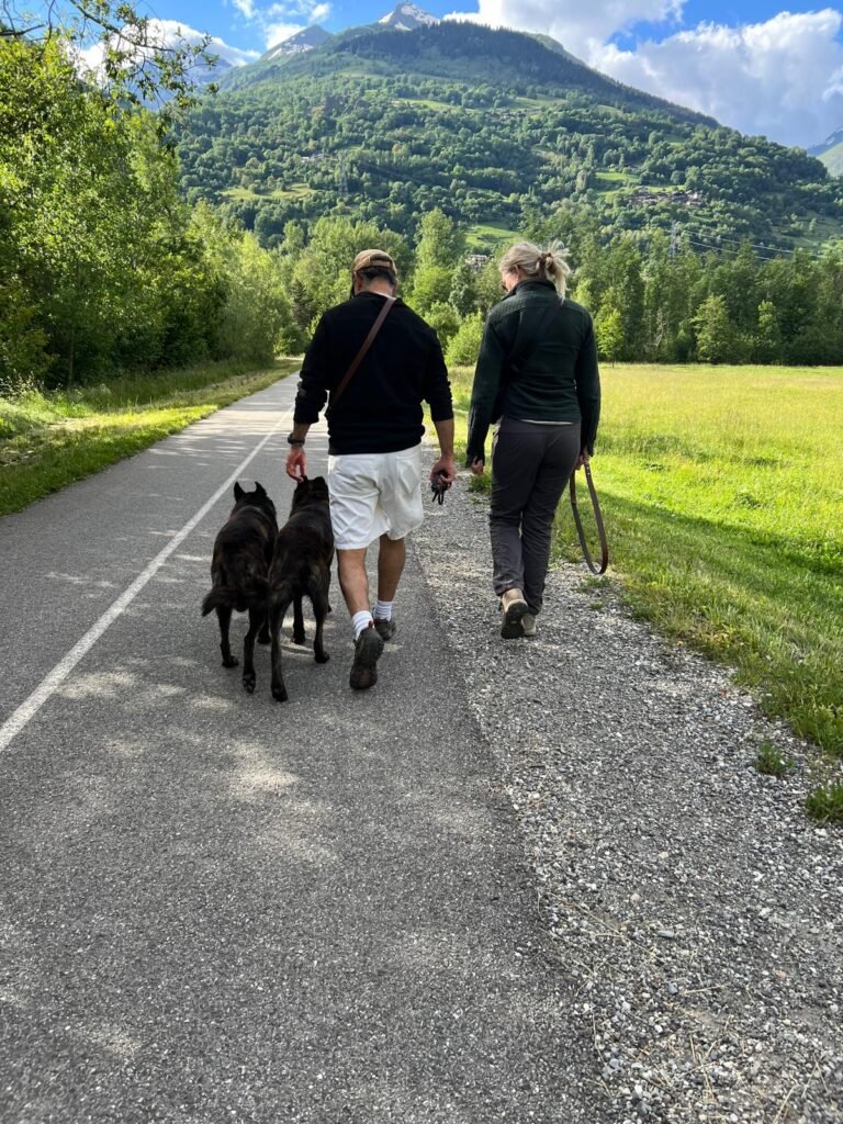 Speed Racer and Serious Black Double Heeling in public